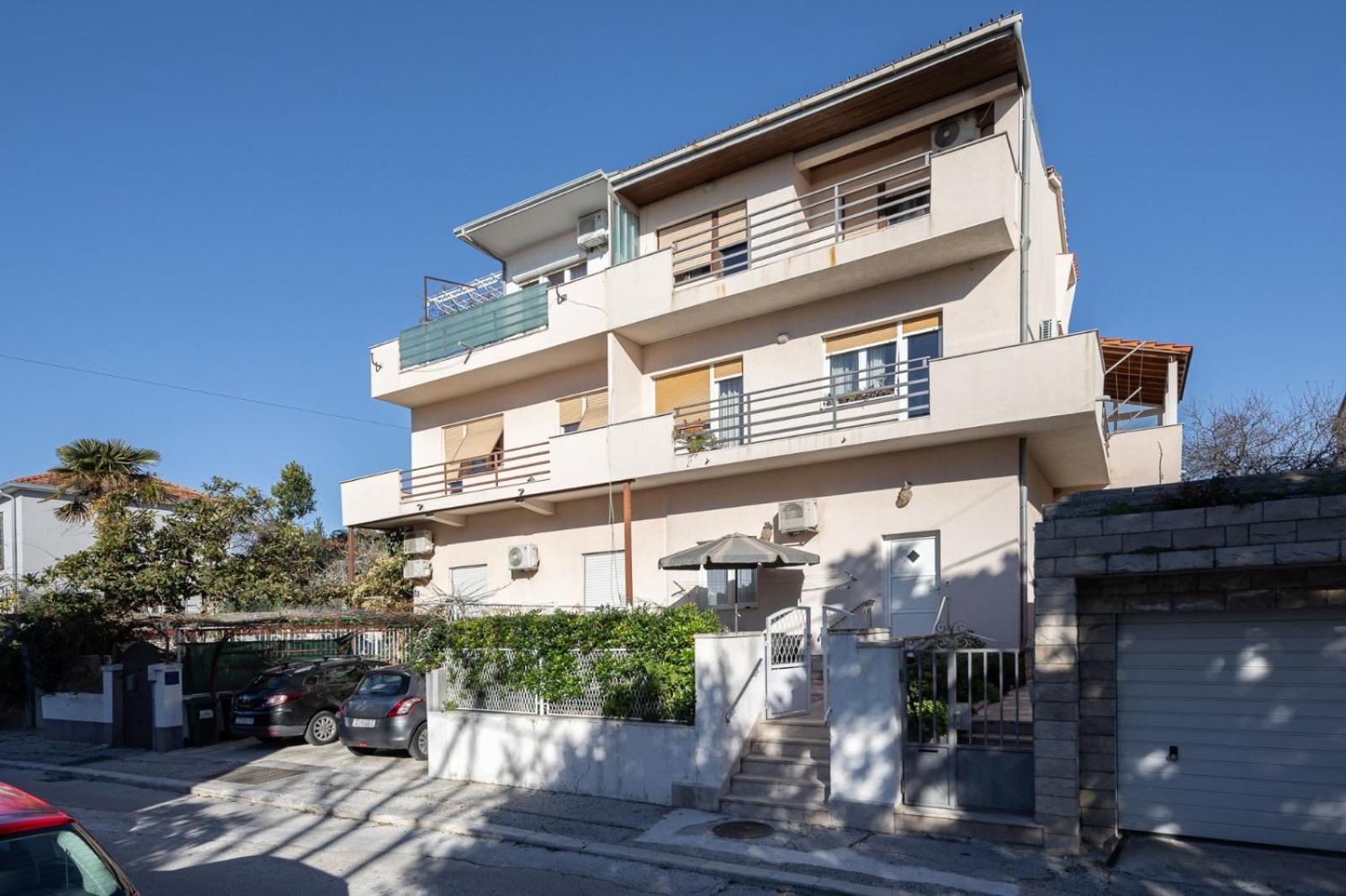 Apartment Neva Split Bagian luar foto
